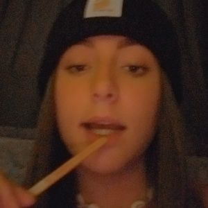 Meet your Posher, Danika